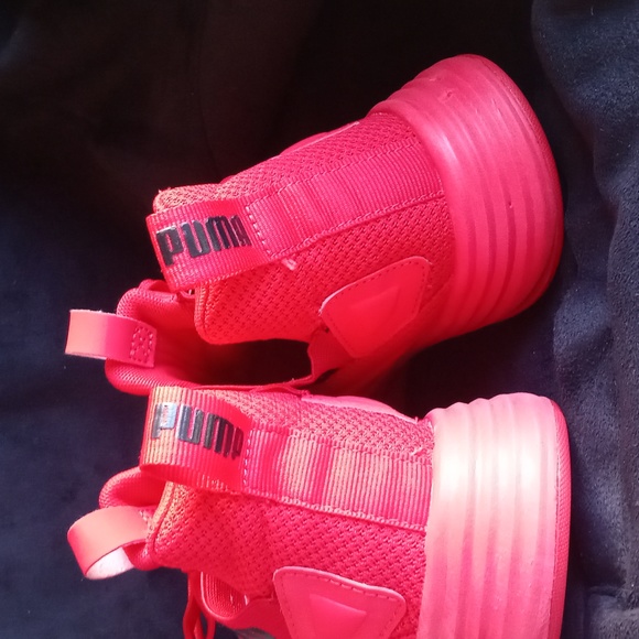 PUMA - Picture 3 of 8